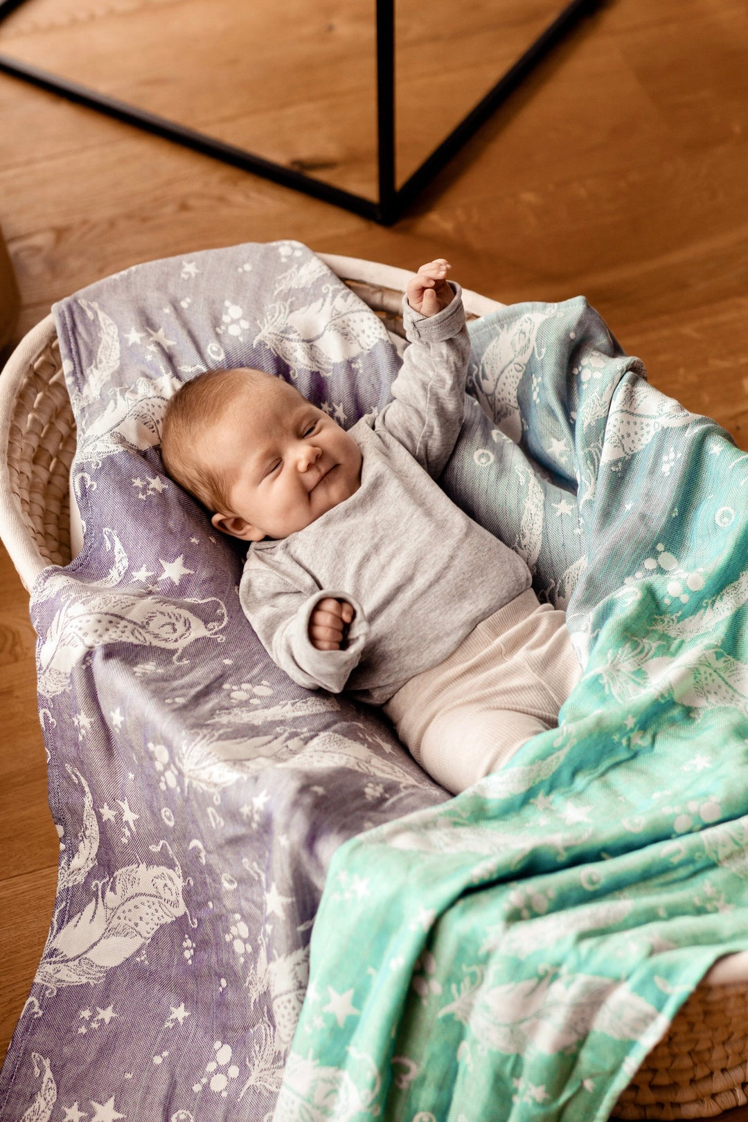 Serviette câline plumes Milla - KOKADI