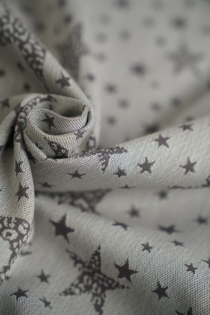 Écharpe de portage anneaux Lion Étoiles Anna - KOKADI